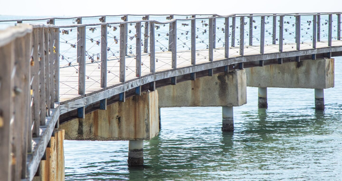 Aguas tranquilas de la bahía dels Alfacs